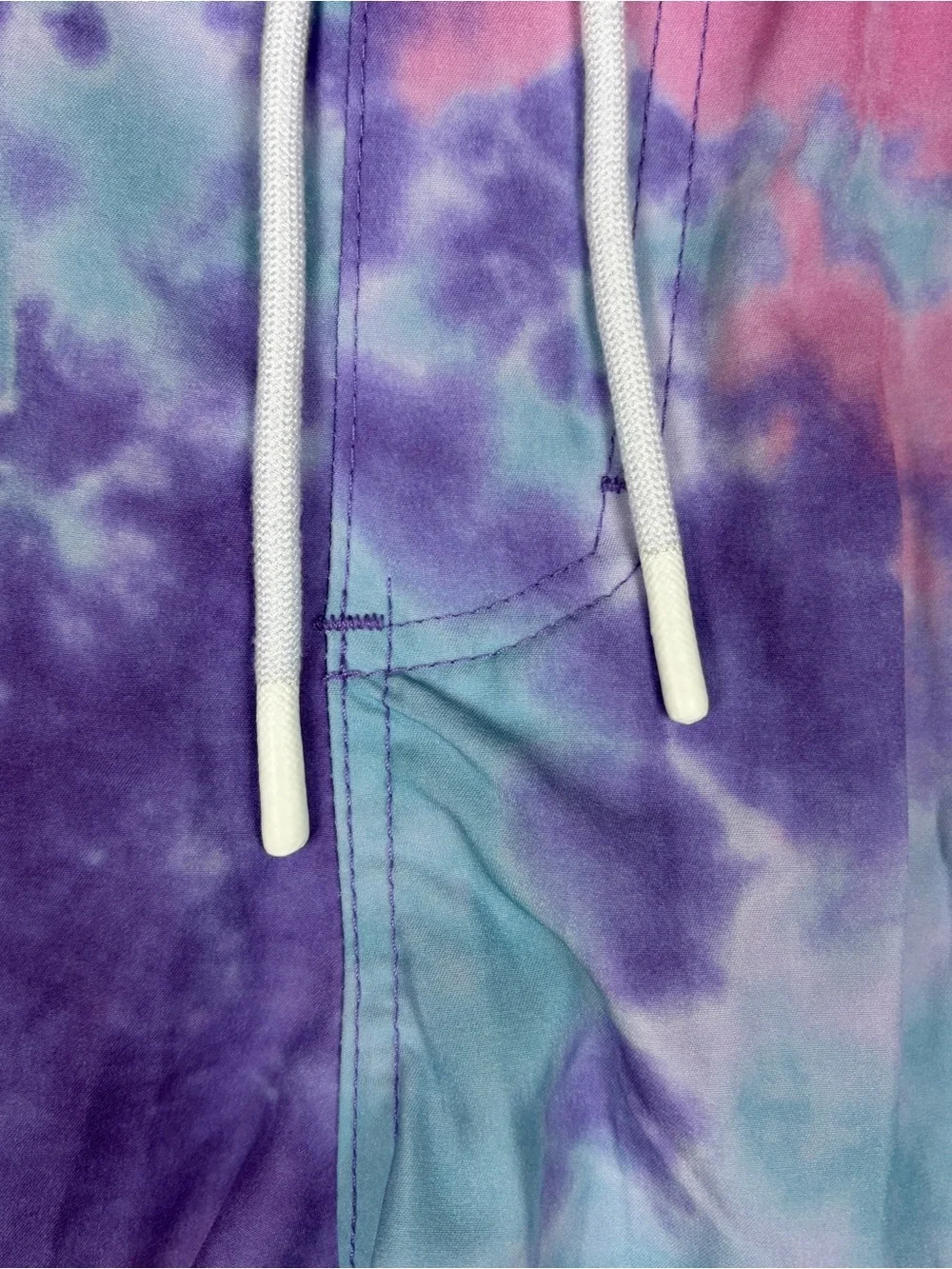Huk Swim Trunks Men’s Large in Pink, Purple & Teal Tie-Dye Lined Beach Pool